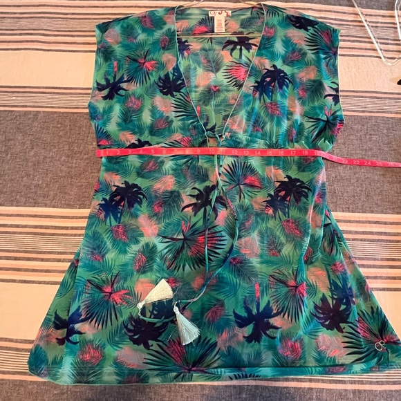 OP | XL • Juniors | LIKE NEW! - Picture 9 of 11